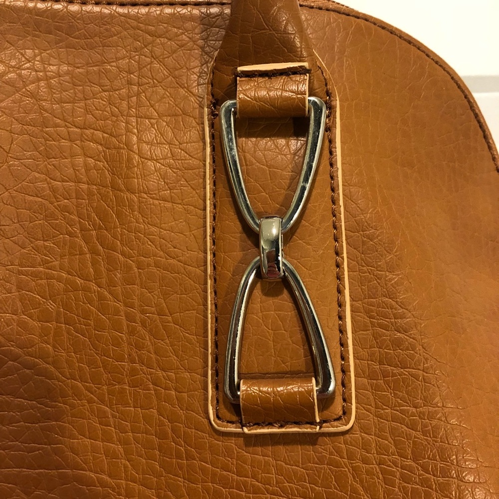 Kenneth Cole Reaction large purse - Picture 4 of 10